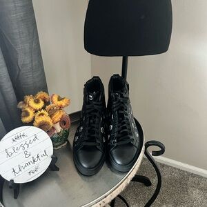 MCM Spektrum Black High-Top Sneakers with Pattern